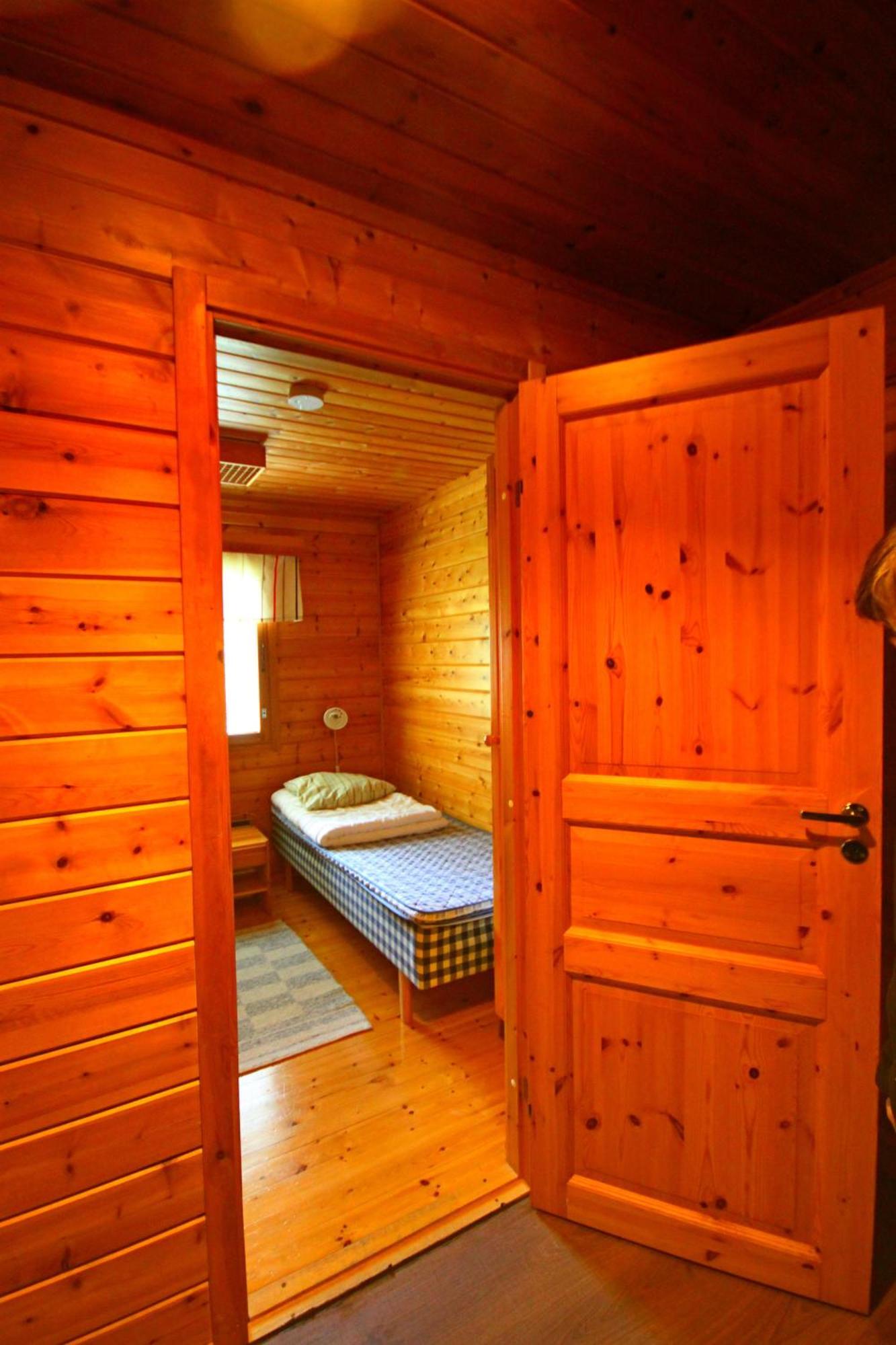 Ukonjaerven Holiday Village Ivalo Phòng bức ảnh