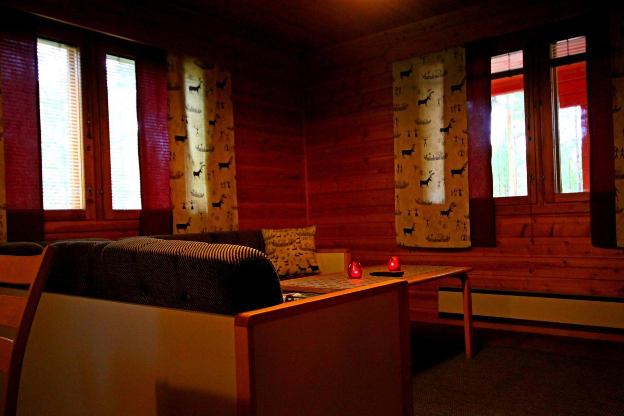 Ukonjaerven Holiday Village Ivalo Phòng bức ảnh