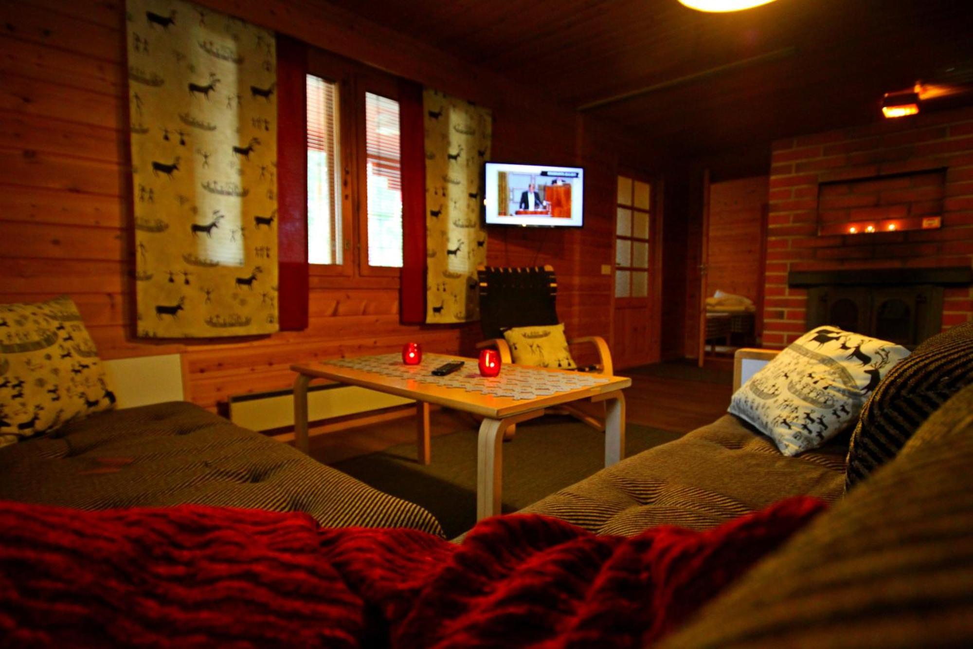 Ukonjaerven Holiday Village Ivalo Phòng bức ảnh