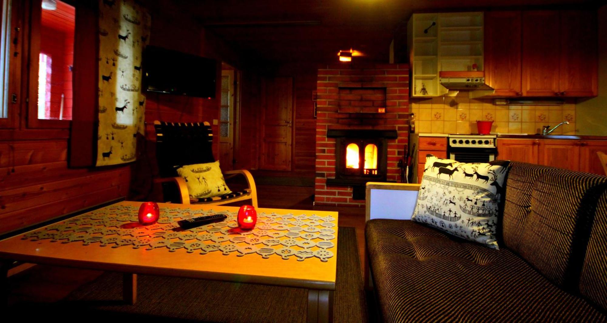 Ukonjaerven Holiday Village Ivalo Phòng bức ảnh