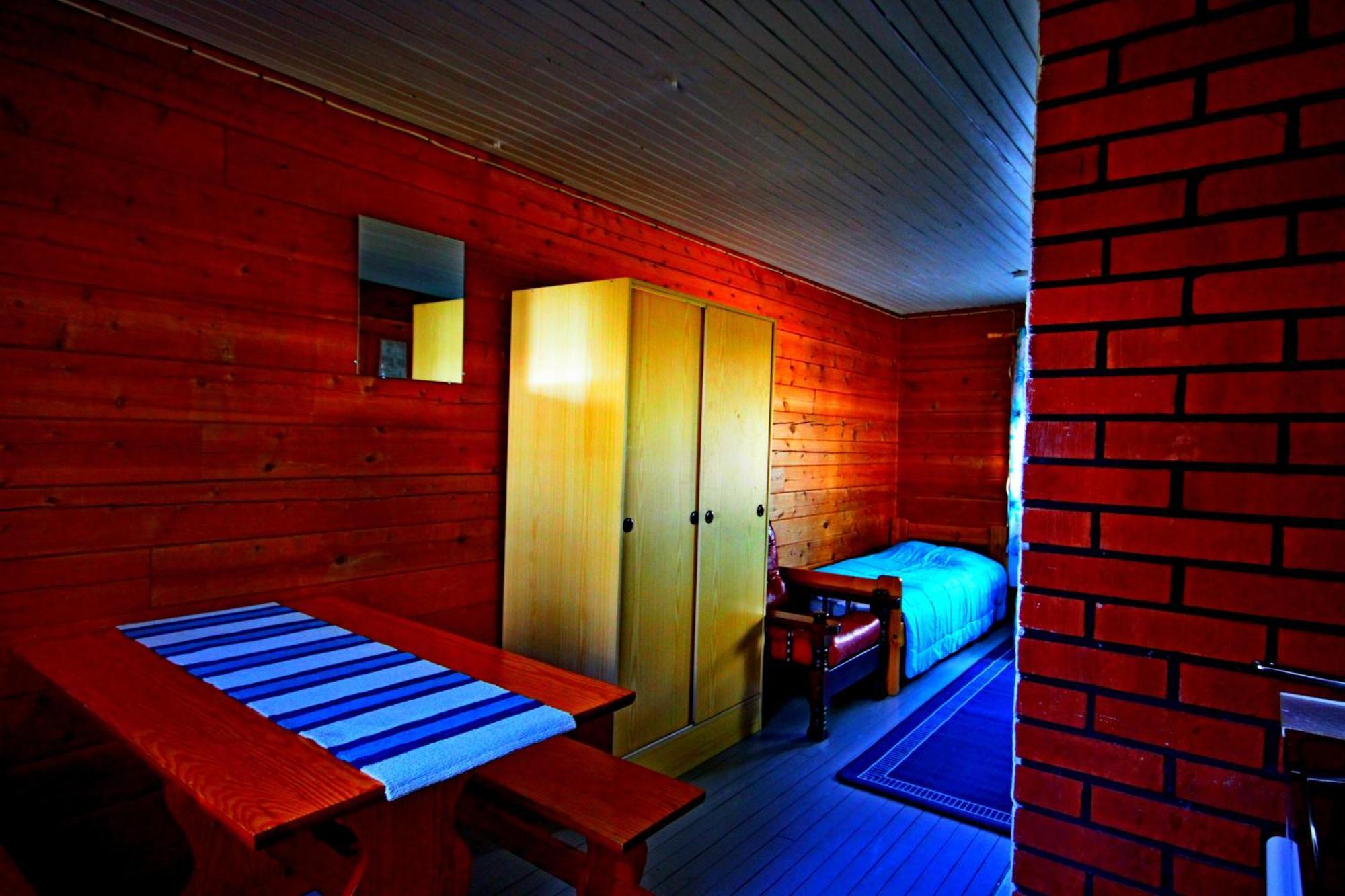 Ukonjaerven Holiday Village Ivalo Phòng bức ảnh