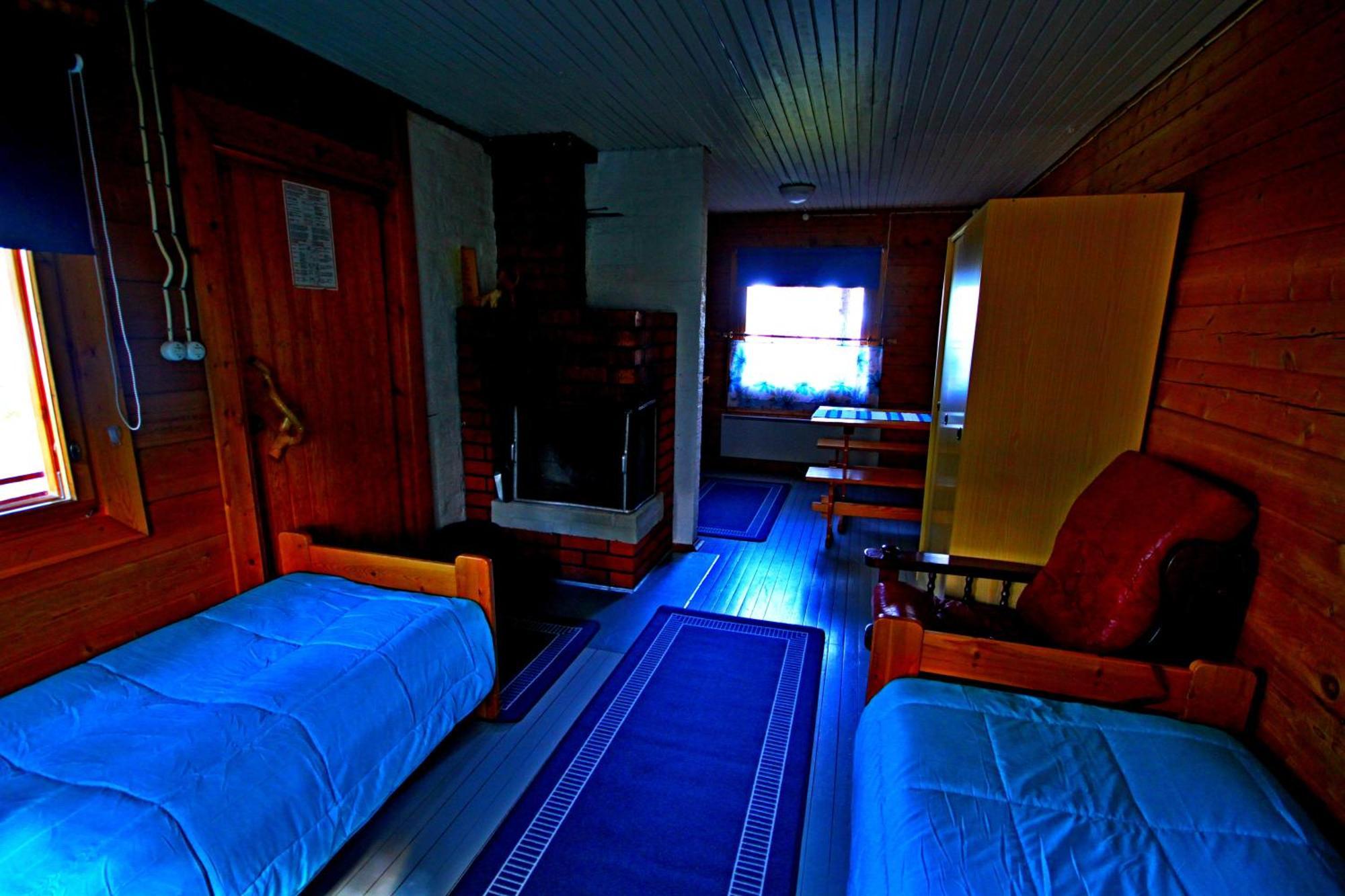 Ukonjaerven Holiday Village Ivalo Phòng bức ảnh