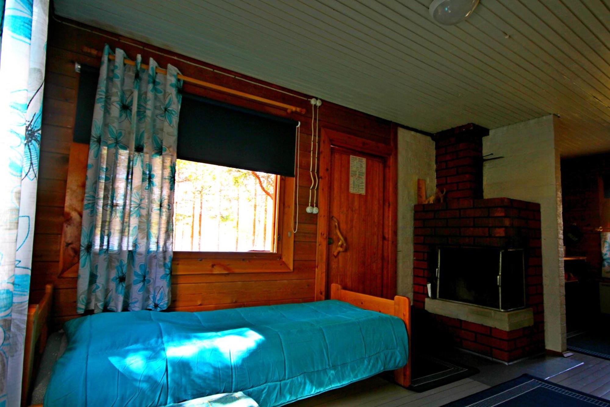 Ukonjaerven Holiday Village Ivalo Phòng bức ảnh