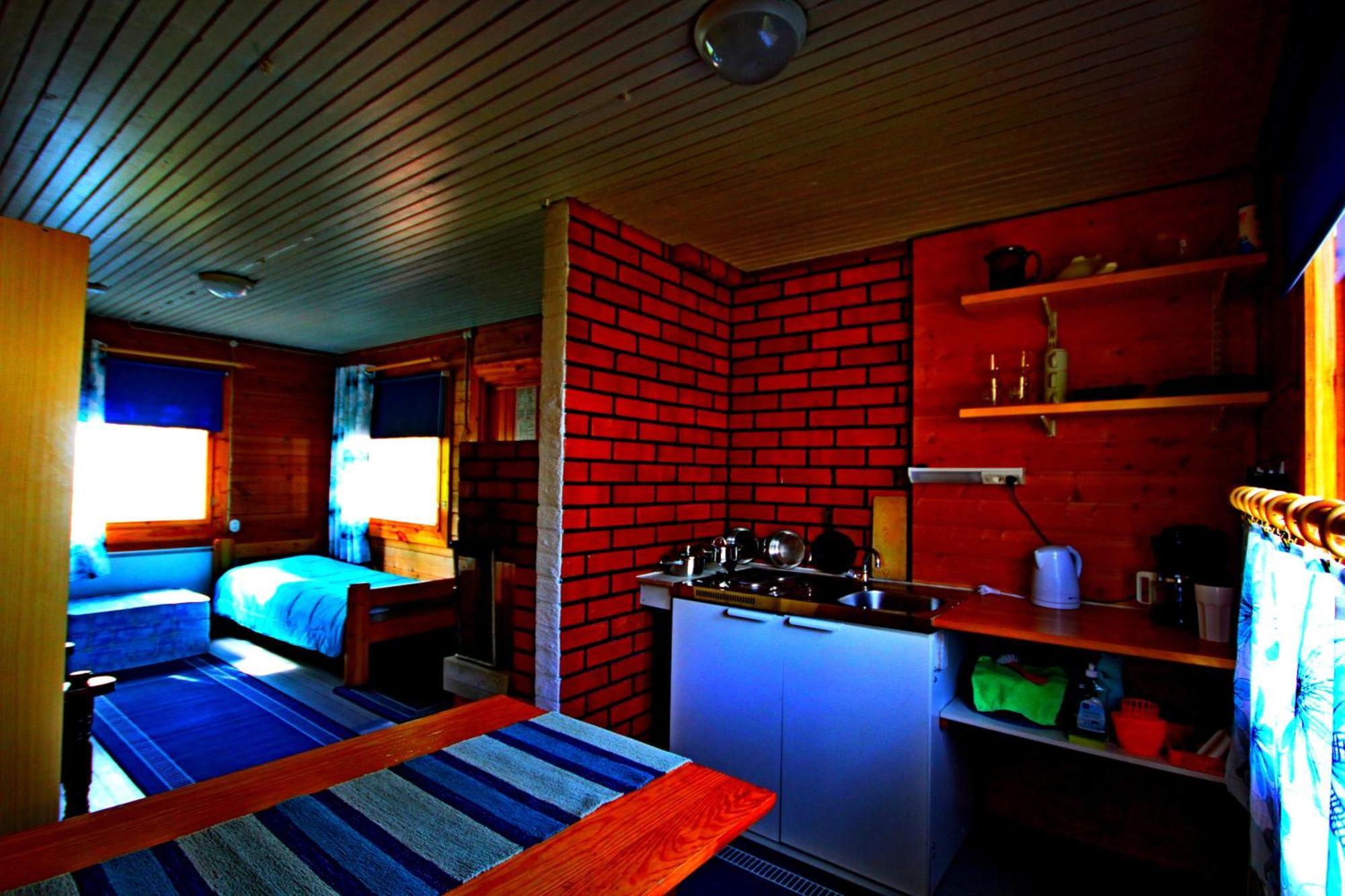 Ukonjaerven Holiday Village Ivalo Phòng bức ảnh